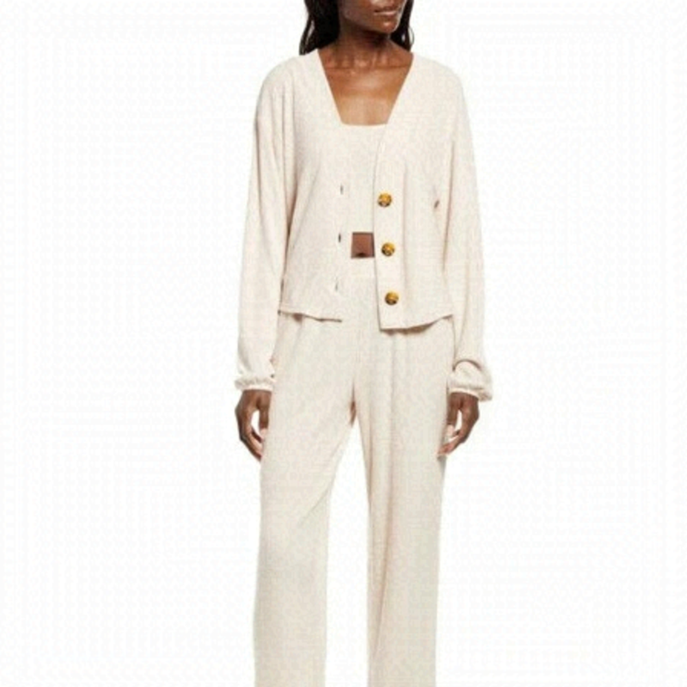 OPEN Edit BNWOT women ribbed soft beige cardigan sweater sz medium
